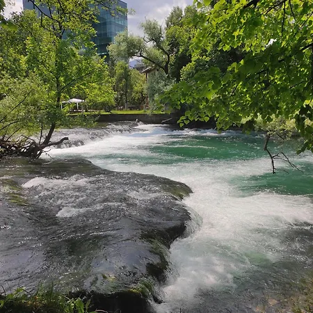 아파트 La Bella 3*