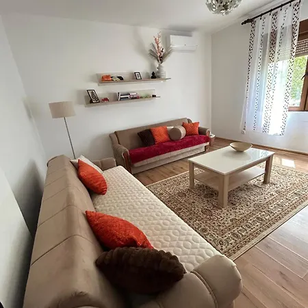 아파트 La Bella 3* Bihać