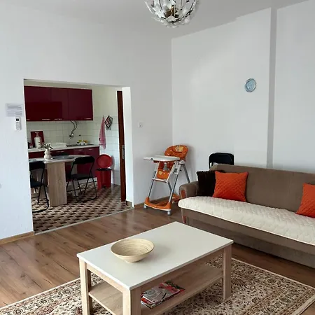 Apartament La Bella 3* *