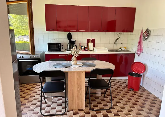 Apartment La Bella 3*